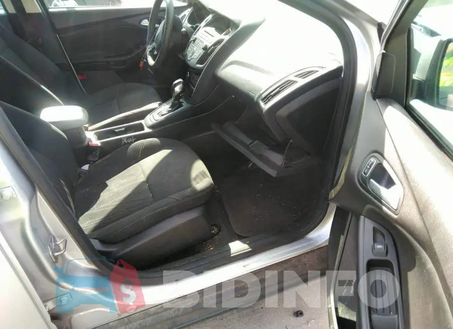 1FADP3F23GL290661 Photo# 5