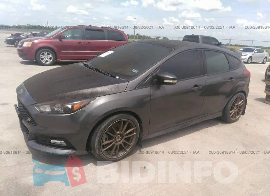 1FADP3L93GL305788 Photo# 2