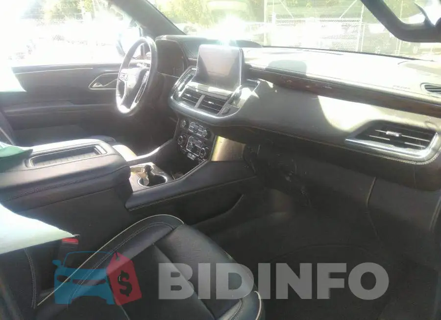 1GNSCFKDXMR278075 Photo# 5