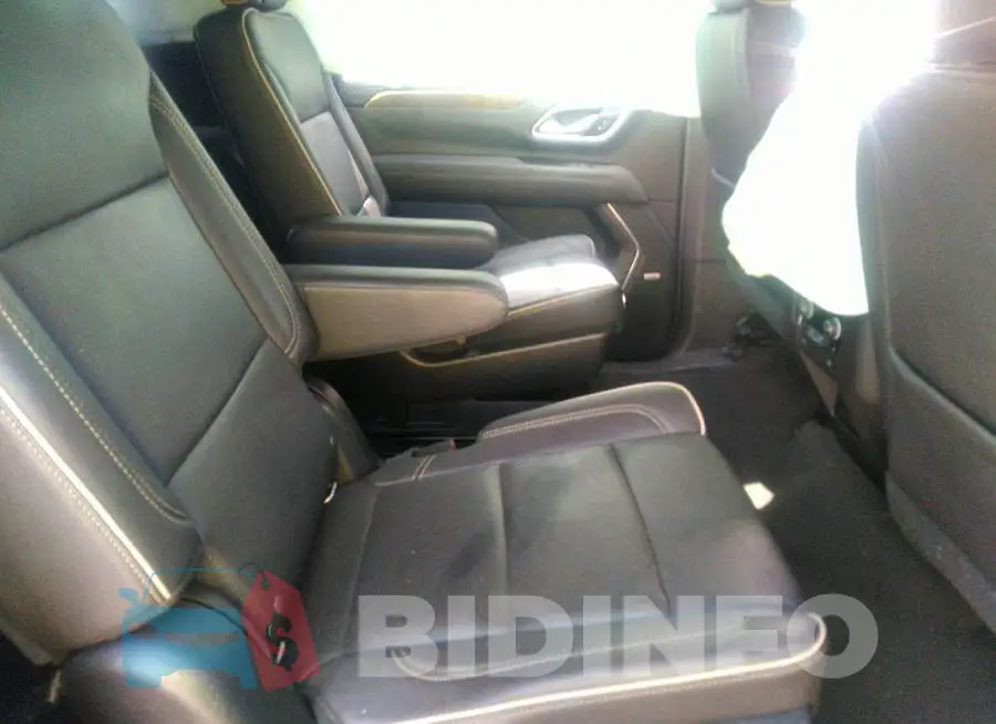 1GNSCFKDXMR278075 Photo# 8
