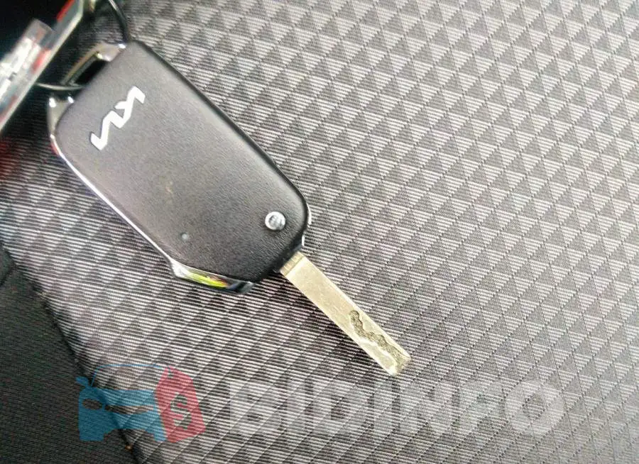 KNDJ23AU4N7182107 Photo# 11