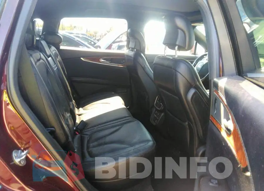 2LMPJ6L91KBL12452 Photo# 8
