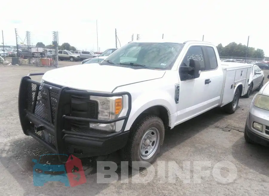 1FT7X2A66HEF12093 Photo# 2