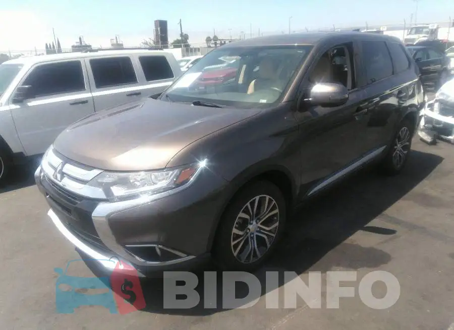 JA4AD3A38JZ061042 Photo# 2