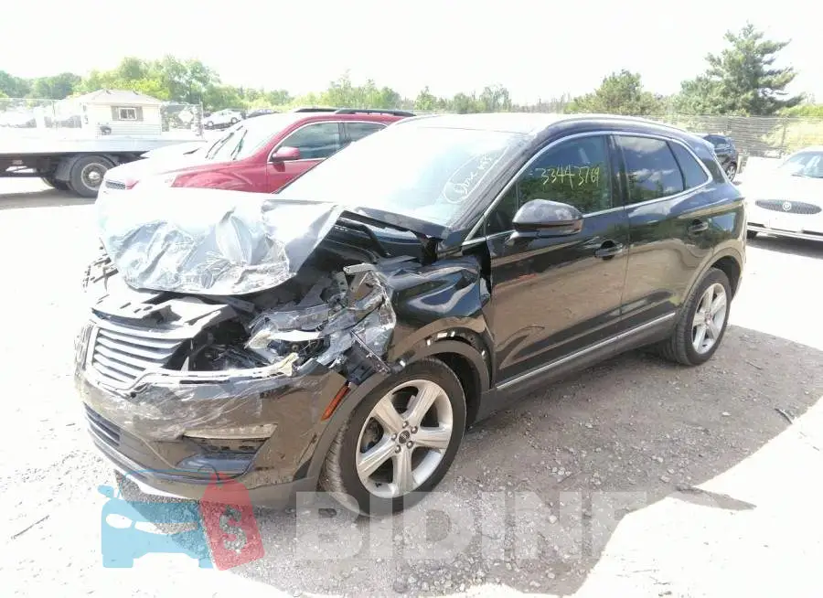 5LMCJ2A94FUJ27668 Photo# 2