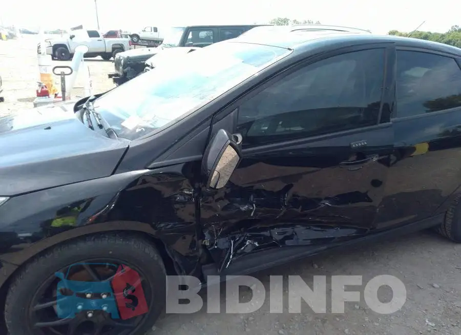 1FADP3F29GL249015 Photo# 6