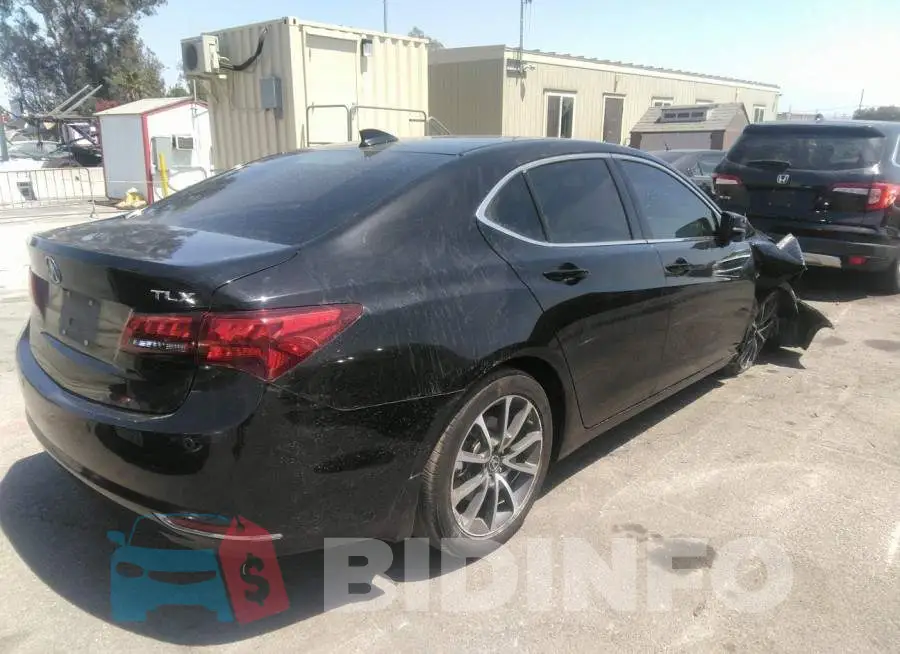 19UUB2F76FA017482 Photo# 4