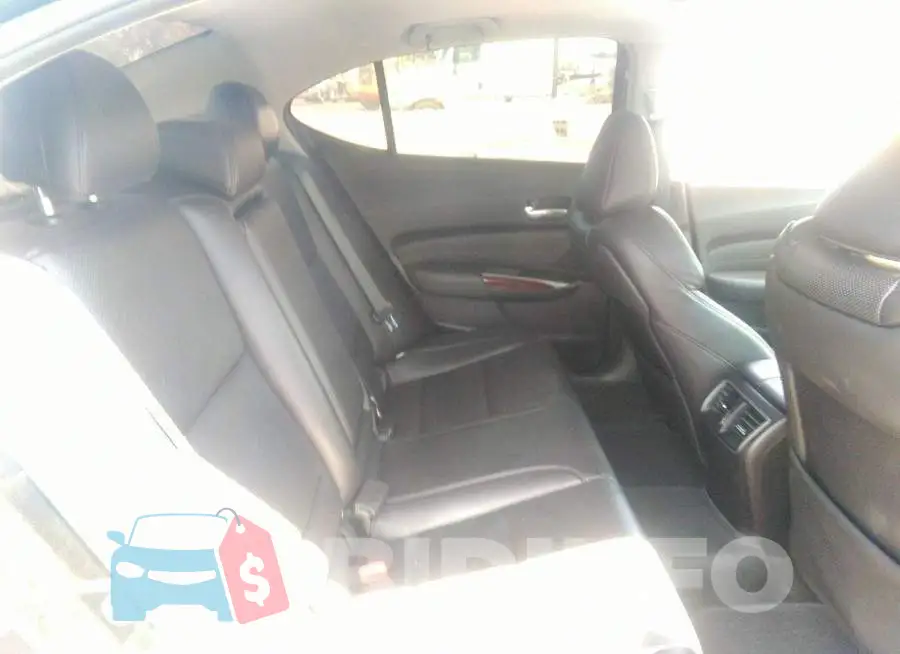 19UUB2F76FA017482 Photo# 8