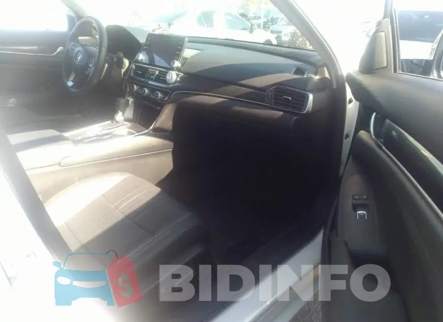 1HGCV1F40MA037727 Photo# 5