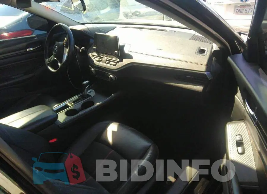 1N4BL4CV7LN308973 Photo# 5
