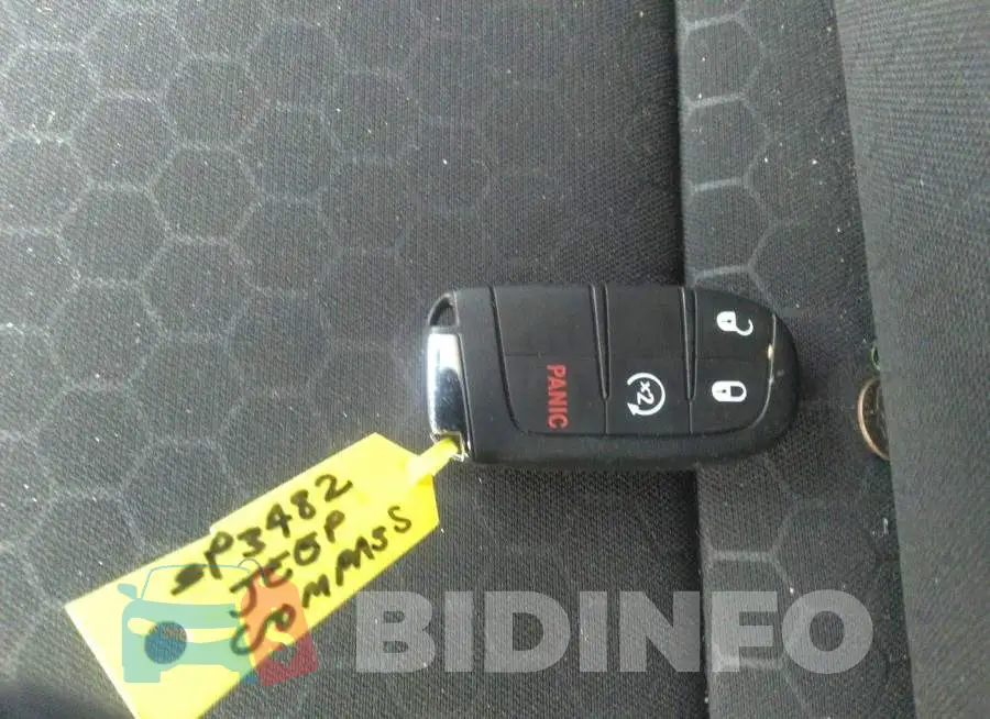 3C4NJDBBXJT484210 Photo# 11