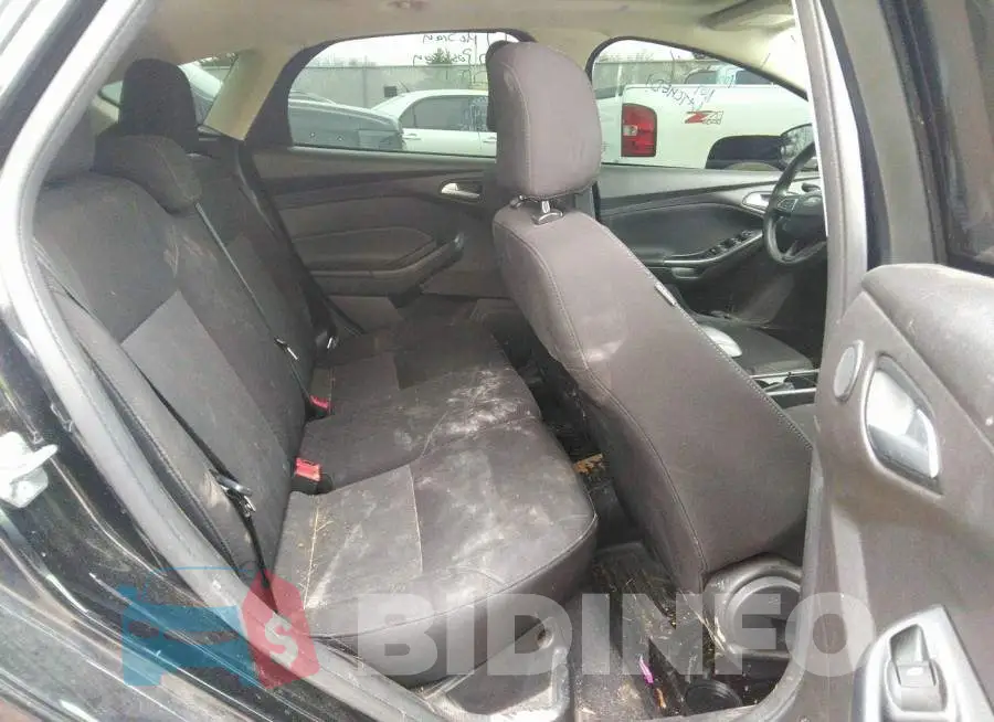 1FADP3M26HL249641 Photo# 8
