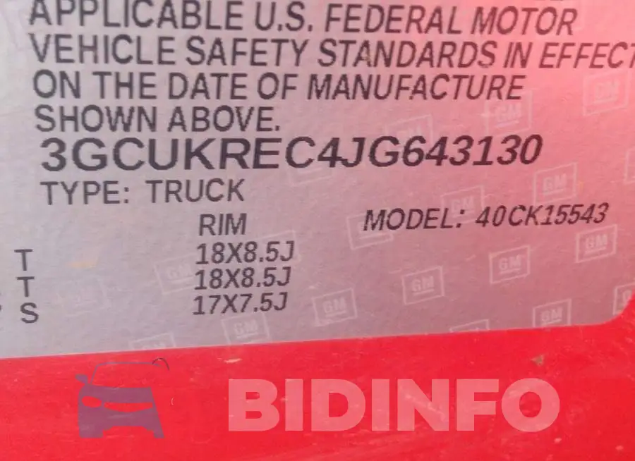 3GCUKREC4JG643130 Photo# 9