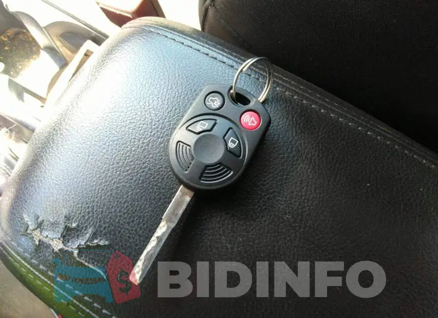 1FADP3K24GL388619 Photo# 11