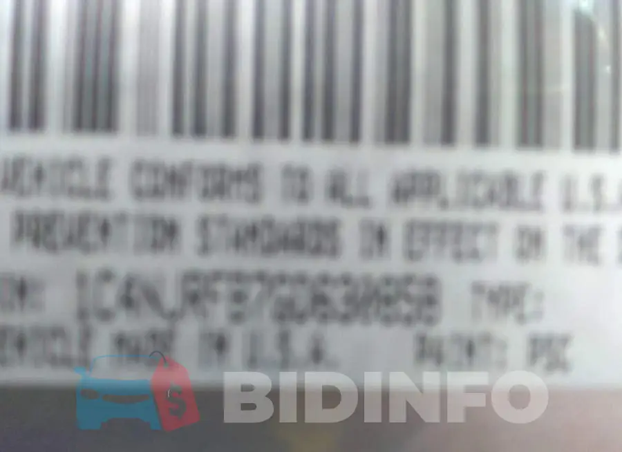 1C4NJRFB7GD630858 Photo# 9