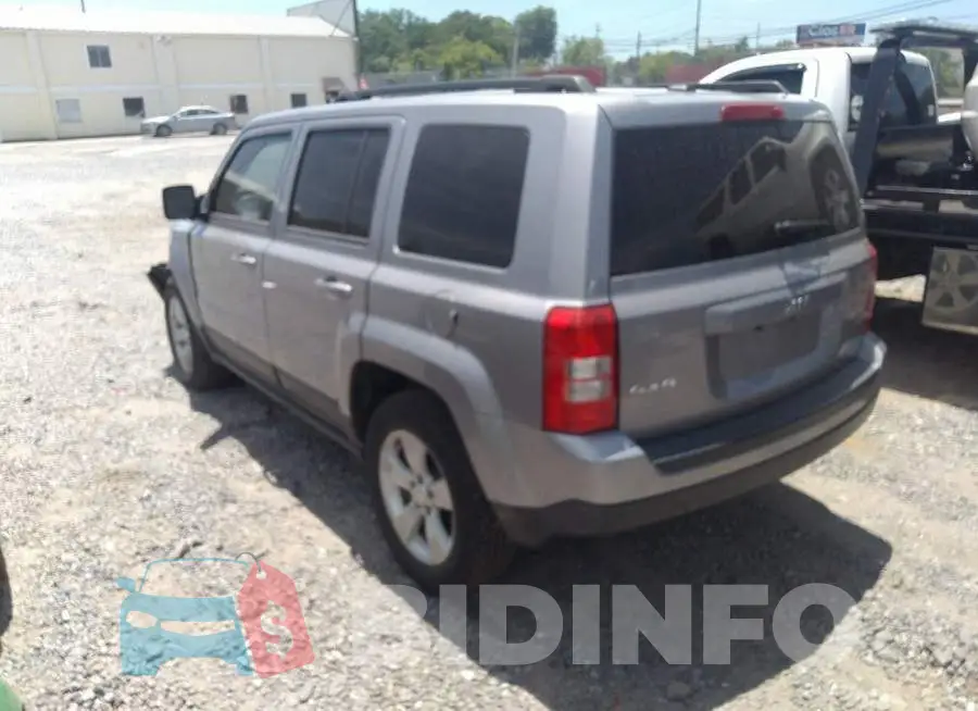1C4NJRFB7GD630858 Photo# 3