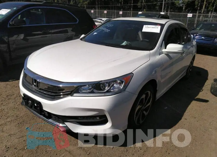 1HGCR2F71GA172062 Photo# 2