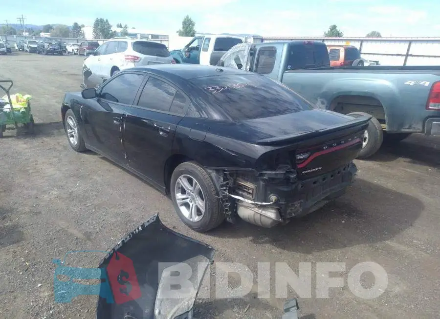 2C3CDXBG5FH790585 Photo# 3