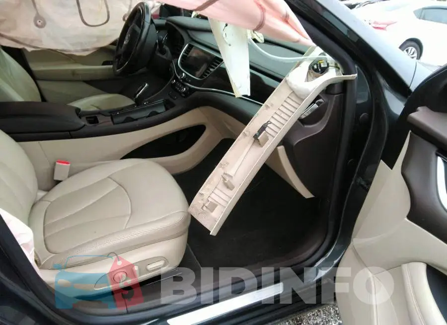 1G4ZP5SS4HU192084 Photo# 5