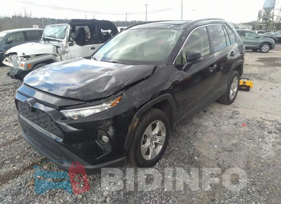 JTMP1RFV9KD032198 Photo# 2