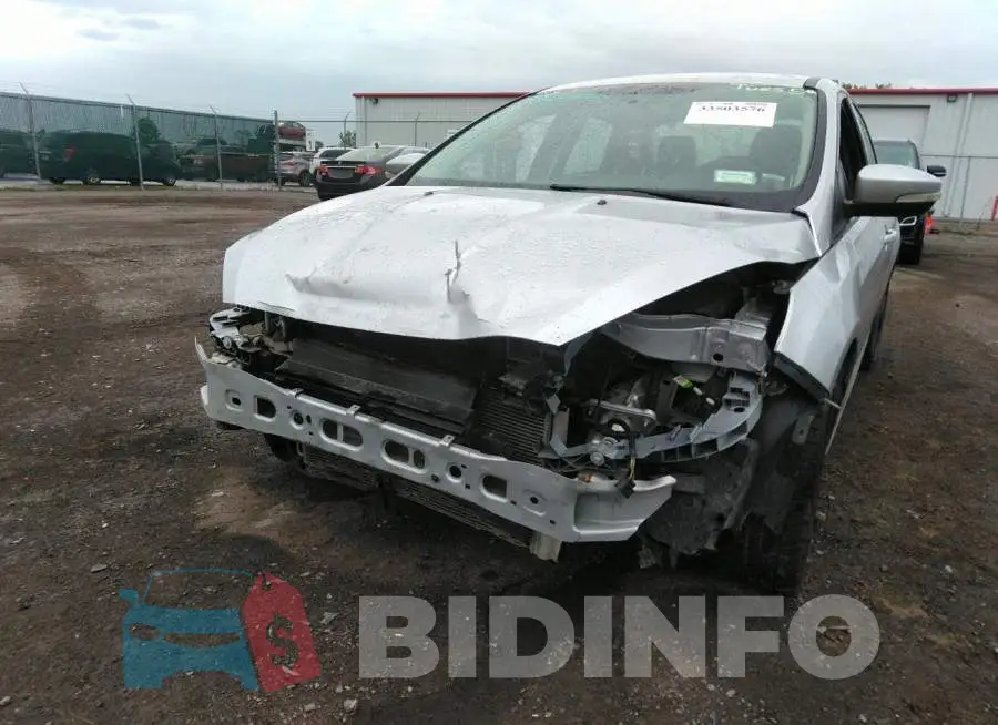 1FADP3F2XGL235382 Photo# 6