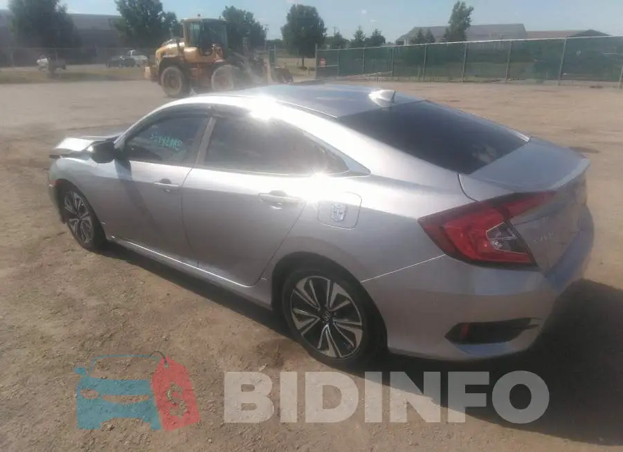 19XFC1F30HE213641 Photo# 3