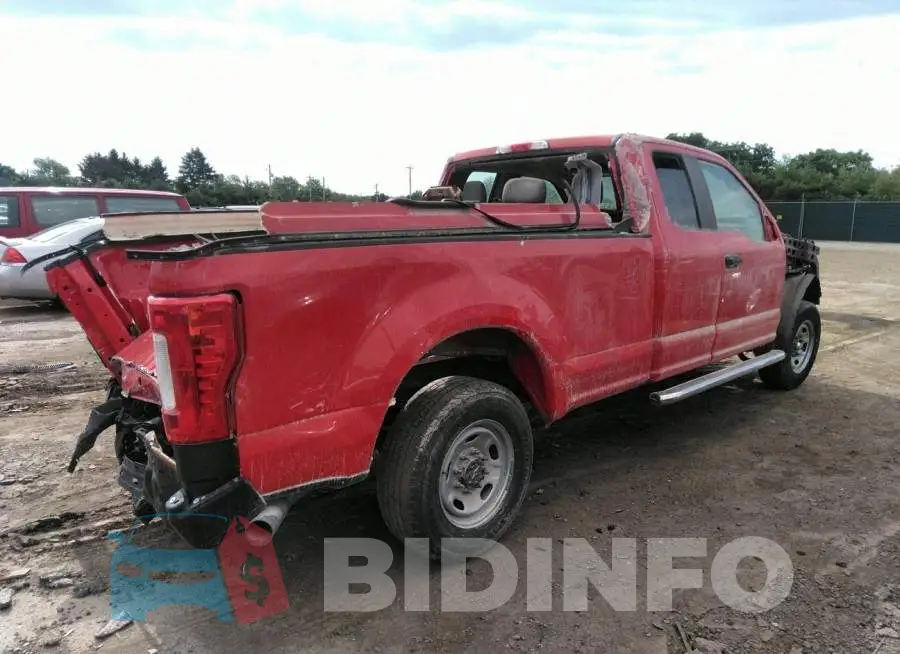 1FT7X2A63KED13851 Photo# 4