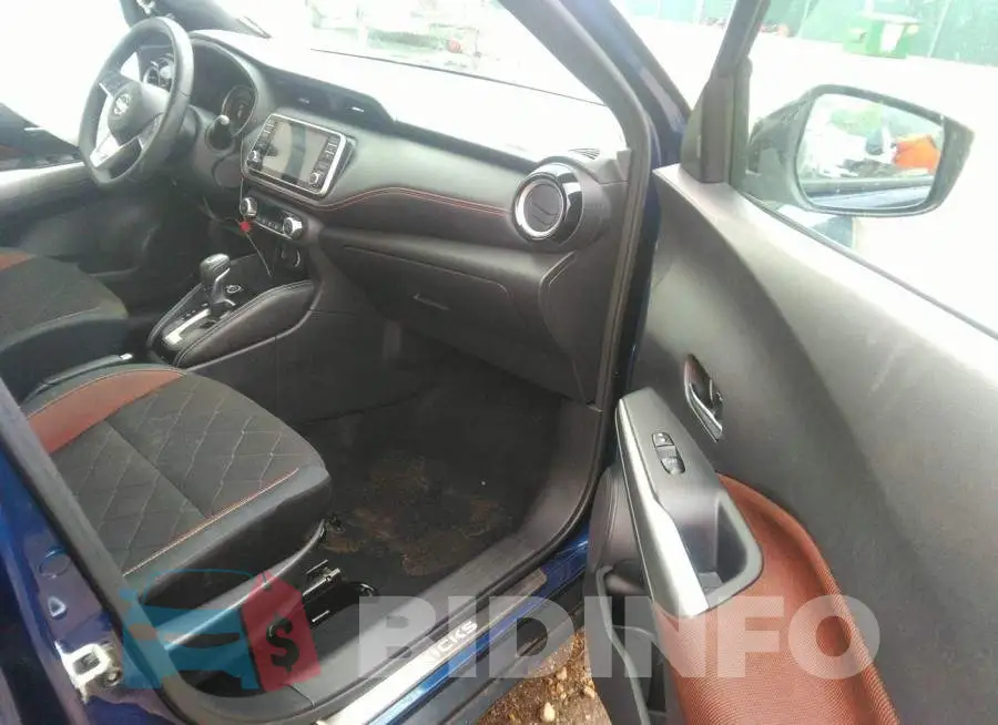 3N1CP5CU0JL512000 Photo# 5