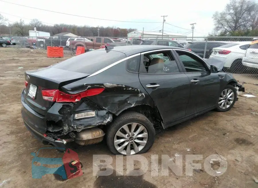5XXGT4L38GG043643 Photo# 4