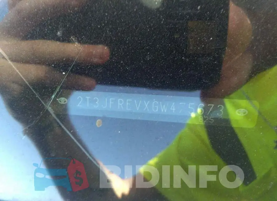 2T3JFREVXGW475673 Photo# 9
