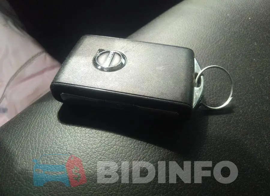 7JRA22TK6LG063253 Photo# 11