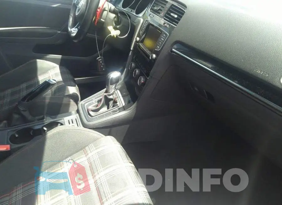 3VW4T7AU4FM019561 Photo# 5
