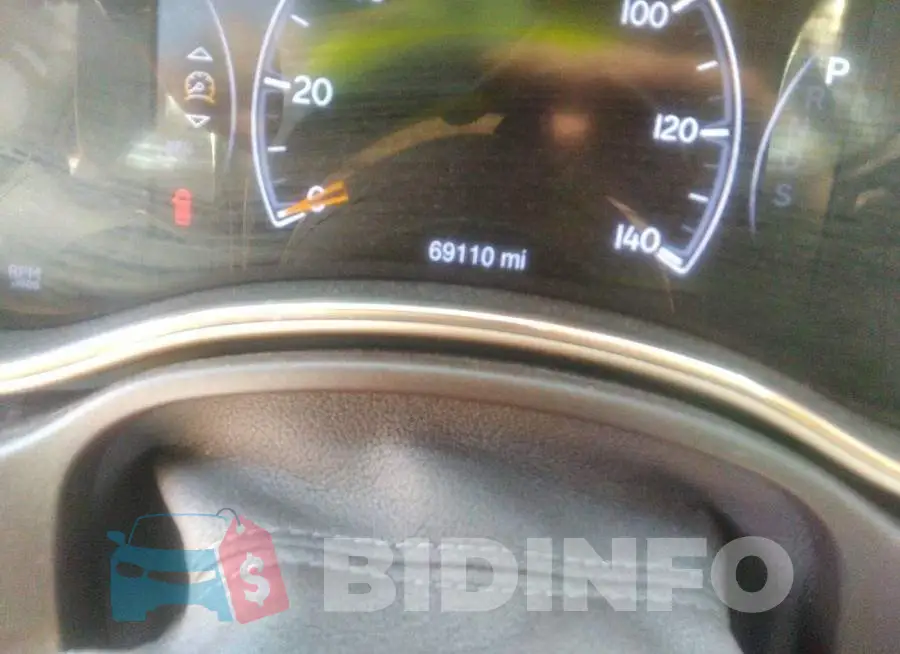 1C4RJFJG4FC124993 Photo# 7