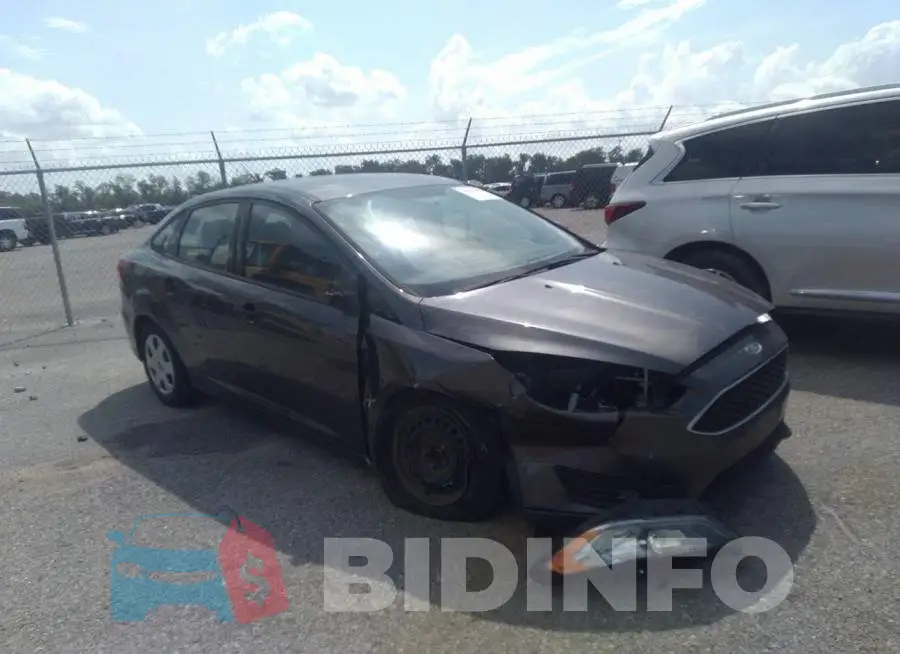 1FADP3E24JL275191 Photo# 1