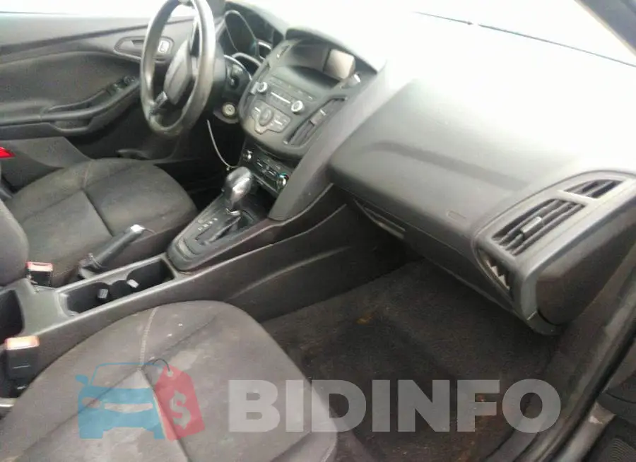 1FADP3E24JL275191 Photo# 5
