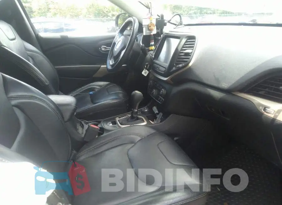 1C4PJMCB0HW656448 Photo# 5