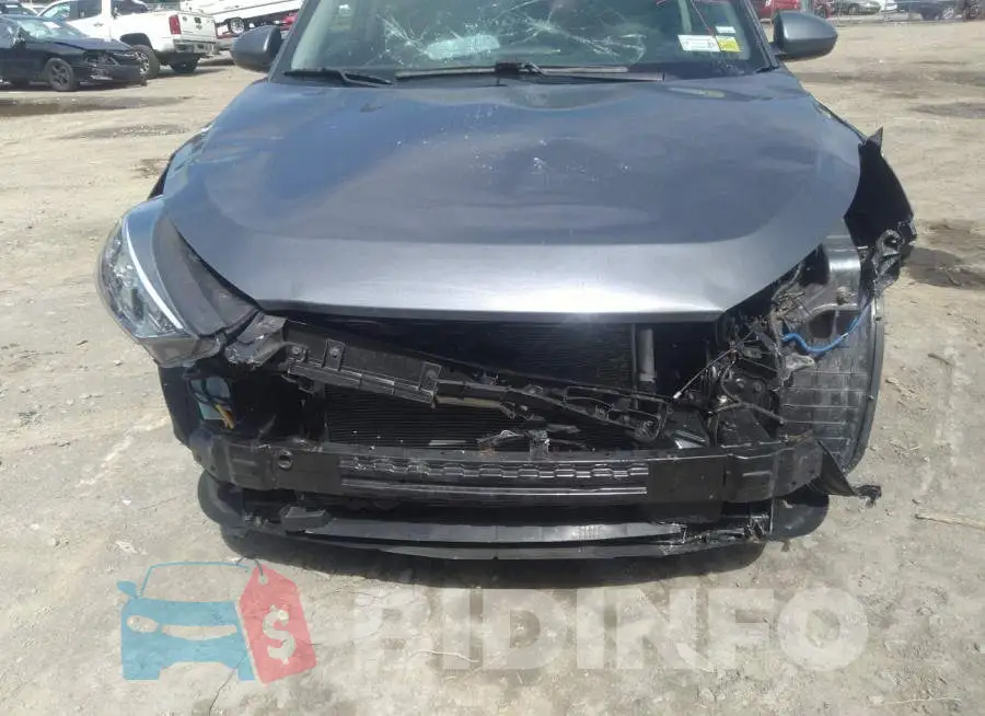 KM8J2CA42KU911021 Photo# 6