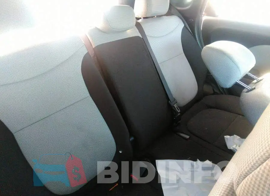 KNDJN2A22G7403349 Photo# 8