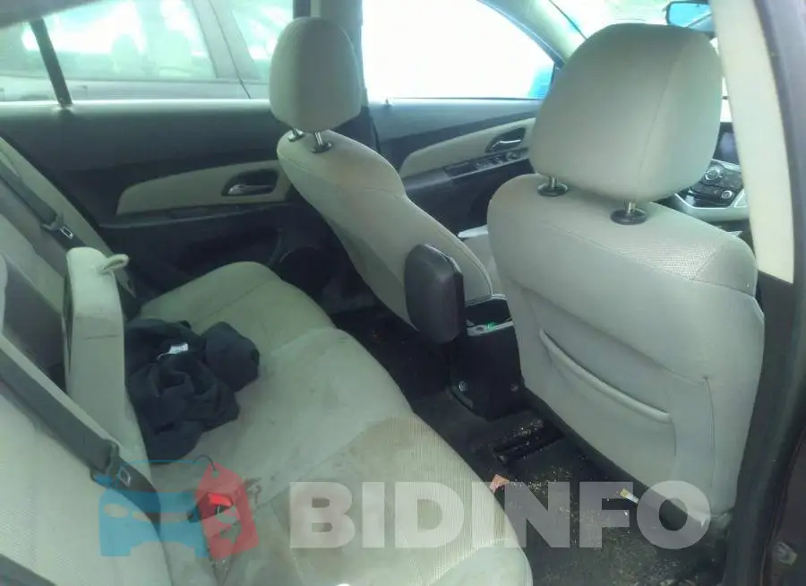 1G1PC5SB7F7114054 Photo# 8