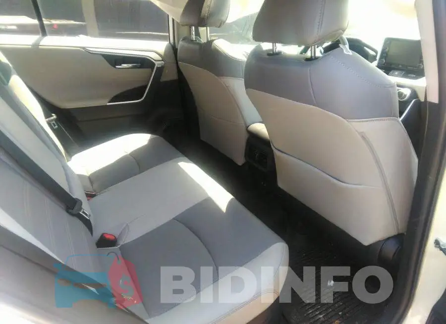 4T3D6RFV7LU003324 Photo# 8