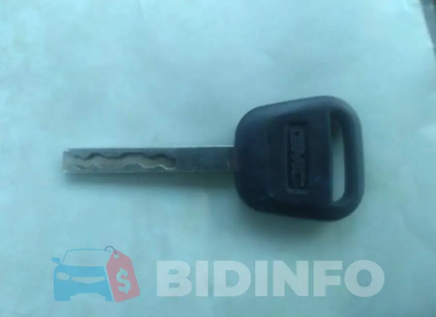 1GT120EG9FF130420 Photo# 11