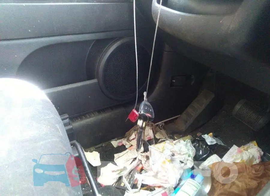 1C4NJRBB8GD608583 Photo# 11