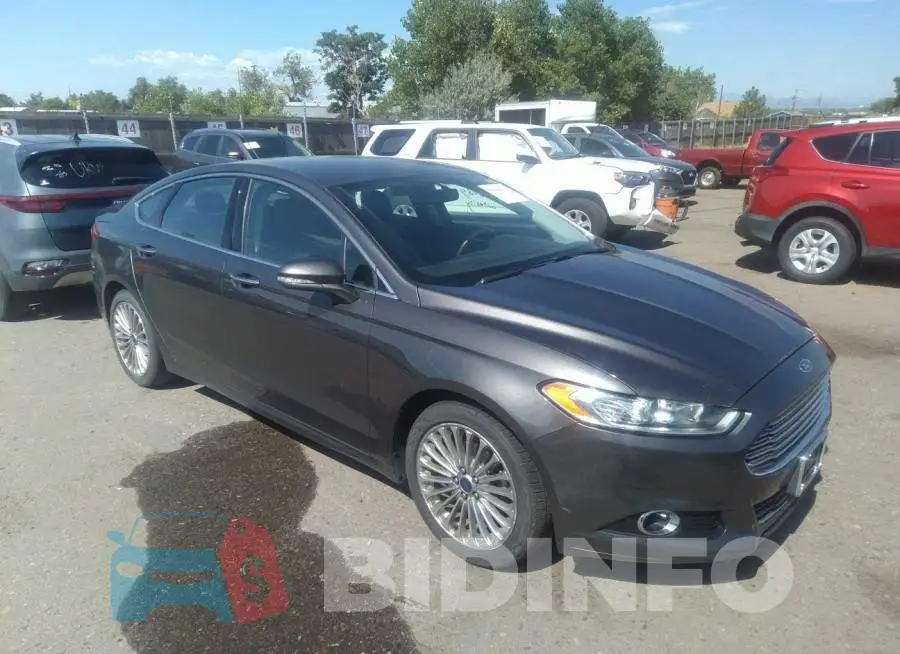 3FA6P0K93GR135426 Photo# 1