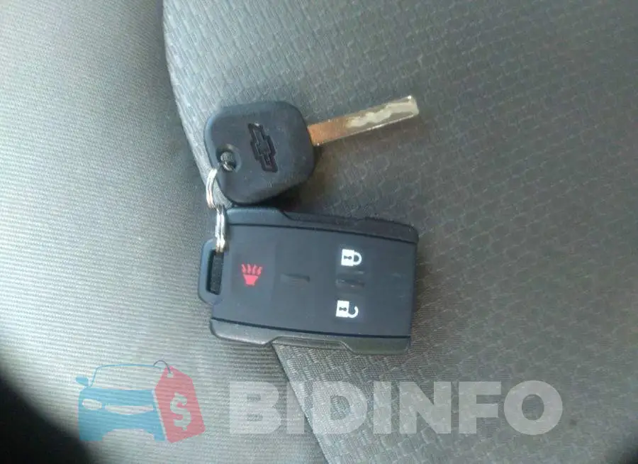 1GCHTBEA5H1304115 Photo# 11