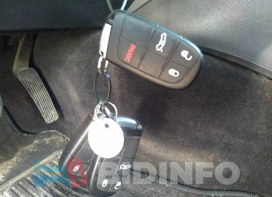 2C3CDXKTXFH837252 Photo# 11