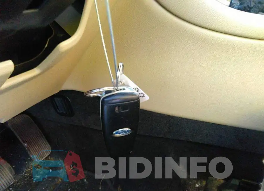 1FAHP2F8XFG121535 Photo# 11