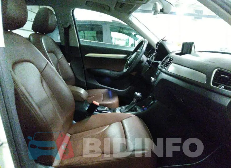 WA1BFCFS8GR005982 Photo# 5