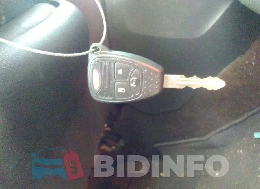 1C4NJDEB9FD105447 Photo# 11