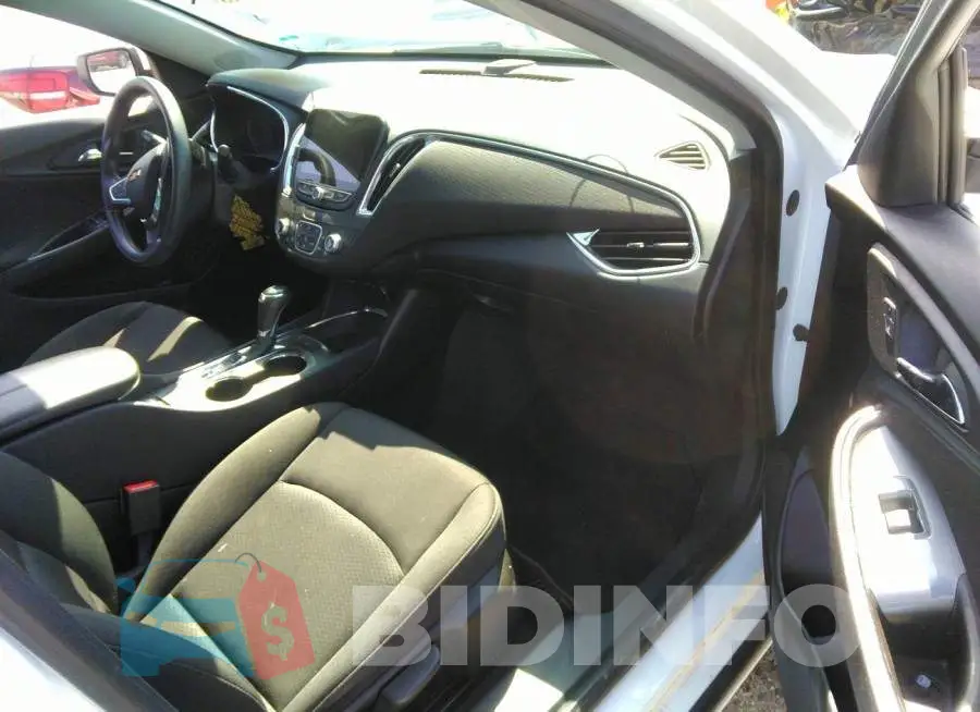 1G1ZD5ST8KF160796 Photo# 5