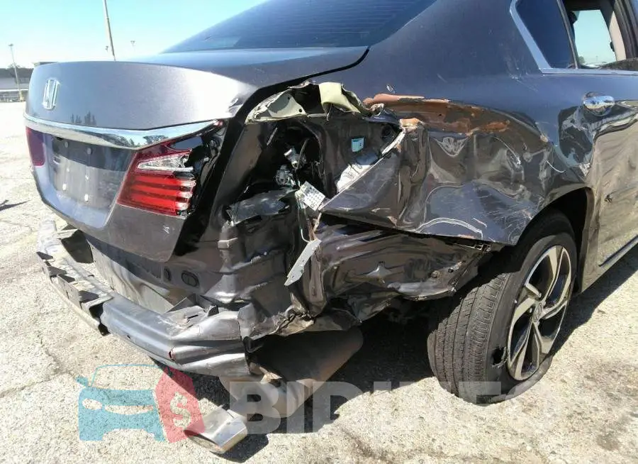 1HGCR2F4XGA149756 Photo# 6